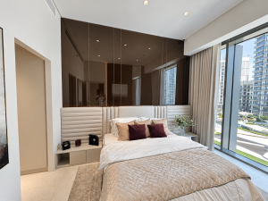 BEDROOM- HEAD BOARD CLADDING